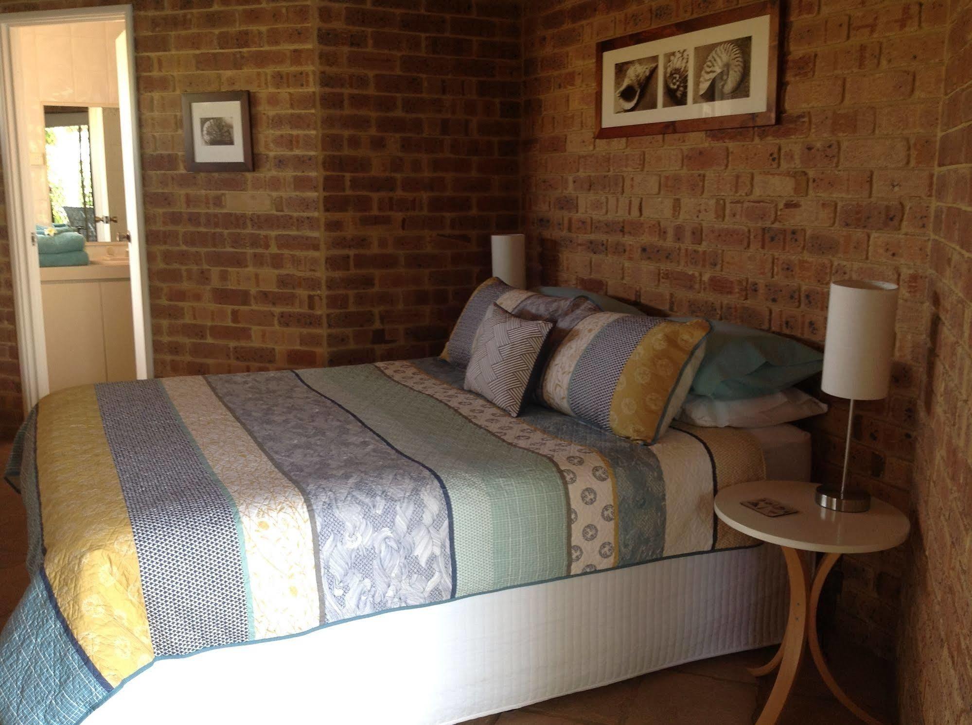 Nautilus Retreat Kalbarri B&B Exterior photo