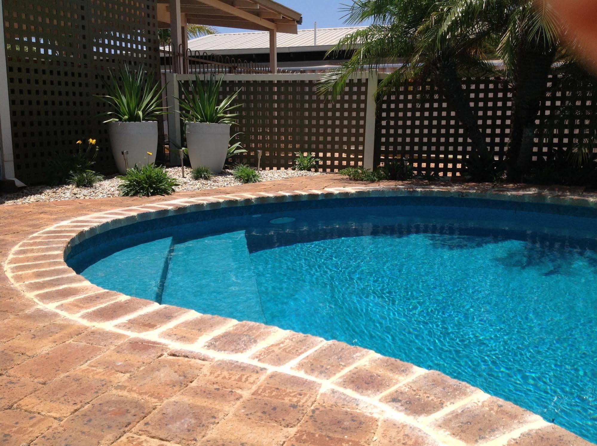 Nautilus Retreat Kalbarri B&B Exterior photo